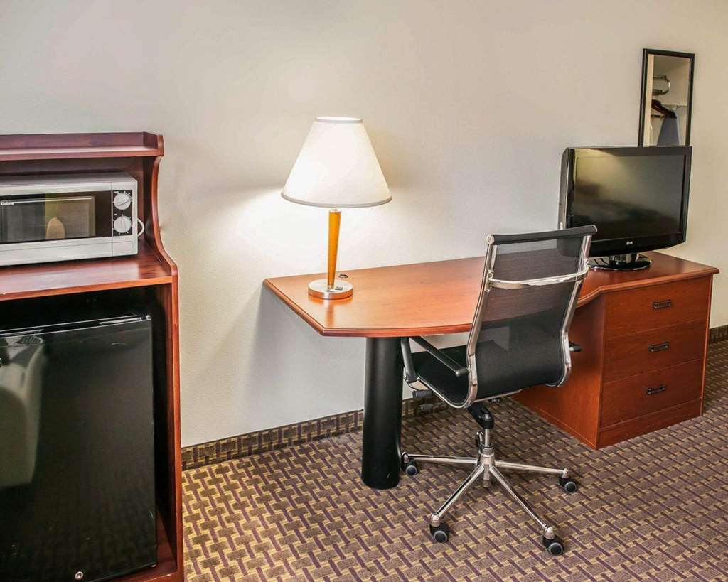 Sleep Inn South Bend Airport Номер фото