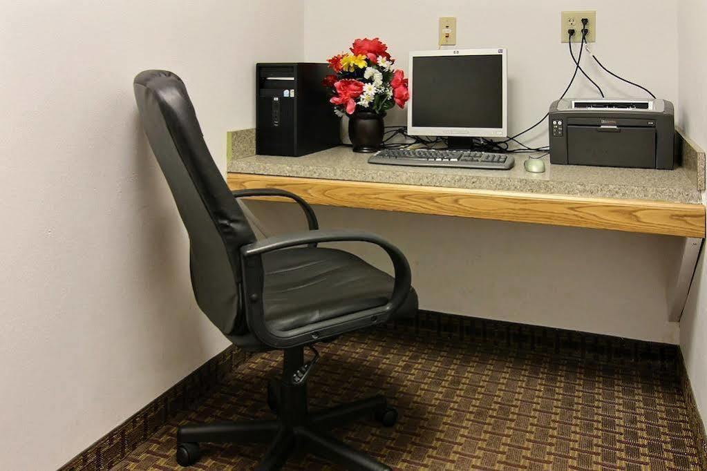 Sleep Inn South Bend Airport Экстерьер фото