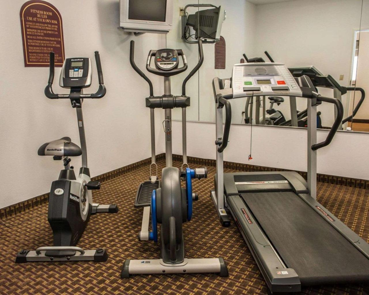 Sleep Inn South Bend Airport Экстерьер фото